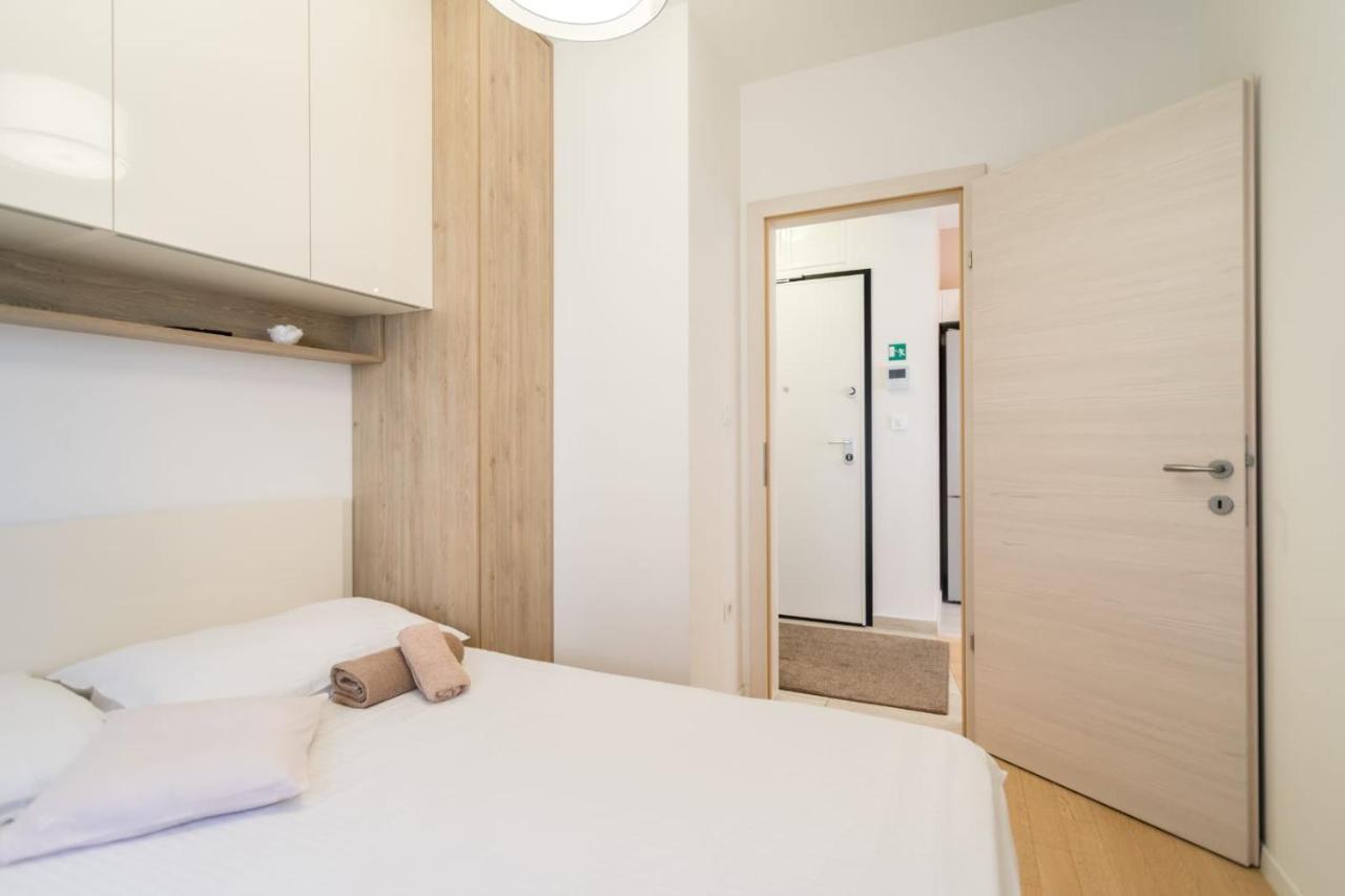 Apartment Sara - Free Parking For 2 Cars Zagreb Buitenkant foto