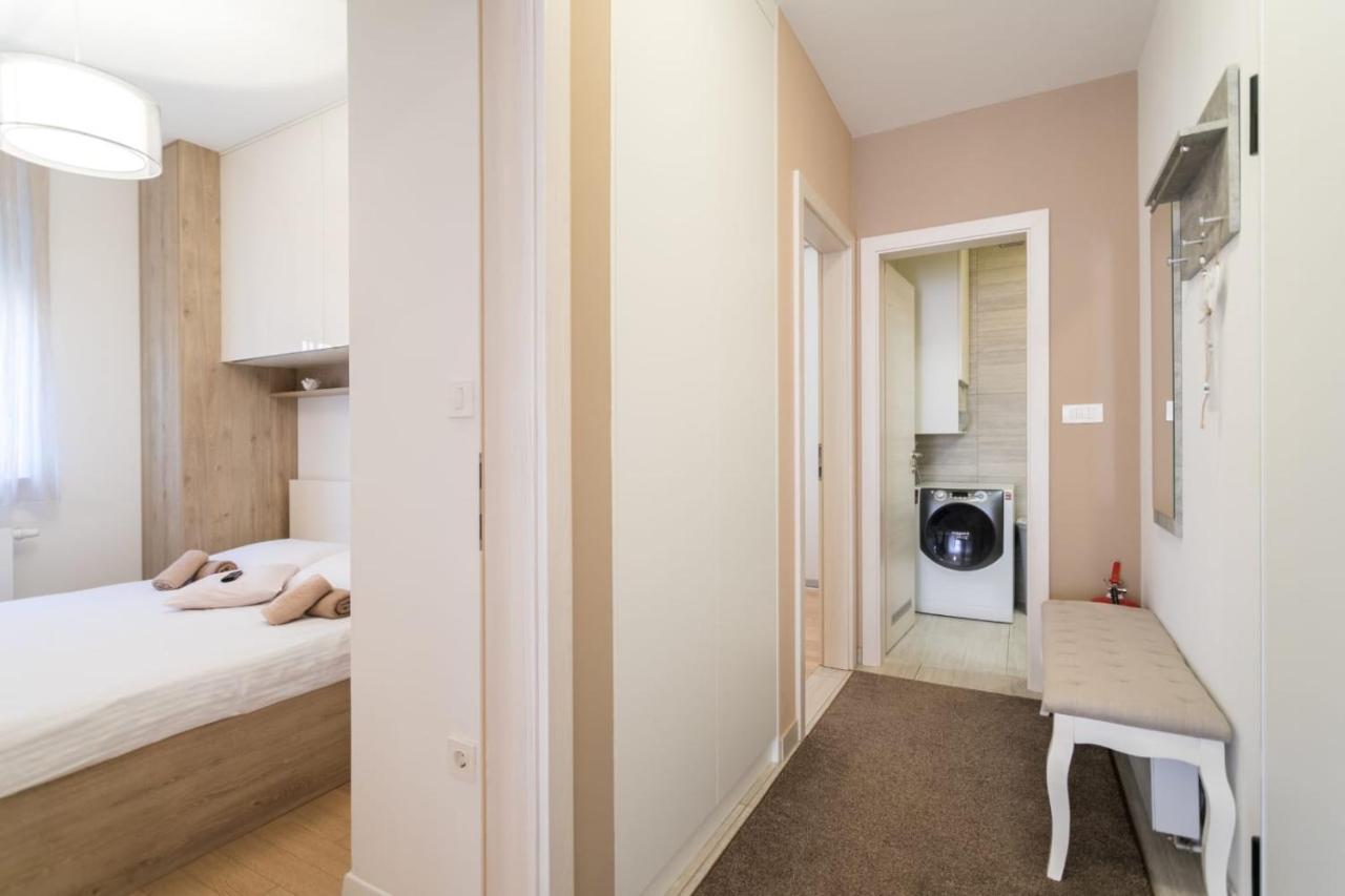 Apartment Sara - Free Parking For 2 Cars Zagreb Buitenkant foto